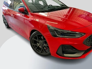 Ford Focus Ford Focus Wagon 2.3 EcoBoost ST-X Automaat 280pk! | Panoramadak | Afneembare trekhaak | Winter Pack | Standkachel | AGR-stoelen | Bang&Olufsen | Elektrische achterklep | Head up Display | Matrix LED - afbeelding nr 7