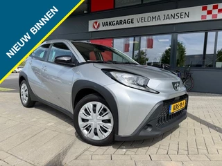 Toyota Aygo X 1.0 VVT-i MT PLAY + APPLE CARPLAY/AIRCO/CRUISE/CAMERA