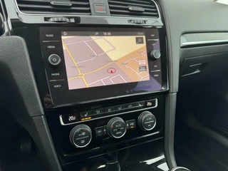 Volkswagen Golf Volkswagen Golf 1.4 TSI Highline Stoelverwarming LED CarPlay - afbeelding nr 15