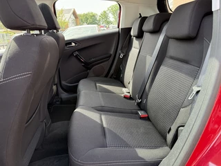 Peugeot 208 Peugeot 208 1.2 PureTech Allure - afbeelding nr 14