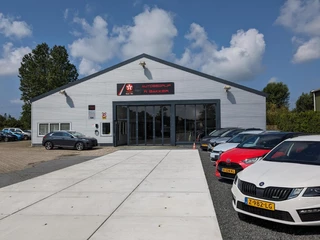 Toyota RAV4 Toyota RAV4 2.5 Plug-in Hybrid AWD // 12-2022 - Trekhaak - Camera - Elek. bestuurderstoel - Stoelverwarming - HUD - Navi - CarPlay & Android Auto - afbeelding nr 33