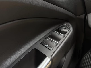 Ford Kuga Ford Kuga 1.5 ST-Line 4x4 Aut. 2020 | Leder | ACC | Camera | Elek. Achterklep | Trekhaak - afbeelding nr 16