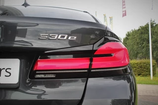 BMW 5 Serie BMW 5 Serie 530e M-Sport Sedan, Adaptieve Cruise, Trekhaak, Achteruitrijcame - afbeelding nr 7