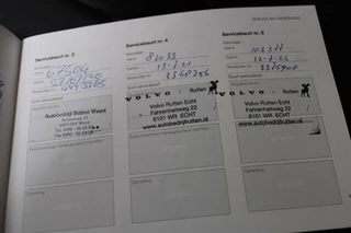 Volvo V40 Volvo V40 2.0 D3 Business Sport PANO| R DESIGN - afbeelding nr 43