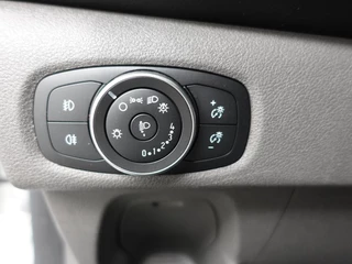 Ford Transit Custom Ford Transit Custom 300 2.0 TDCI L2H1 Trend 2x Schuifdeur Trekhaak Airco Cruise control Parkeersensoren - afbeelding nr 15