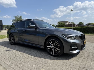 BMW 3 Serie BMW 3 Serie Touring 330e xDrive M-Sport | Pilot assist | Pano | H&K | Laser | Leer | - afbeelding nr 6