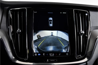 Volvo V60 | Dig. Cockpit | Adapt. Cruise | Stoel-+Stuurverw. | PDC | Camera | NAV + App. Connect | ECC | LM 19