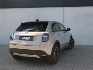 Fiat 600 Fiat 600 600e La Prima 54 kWh | Navi | Camera | Carplay | 18