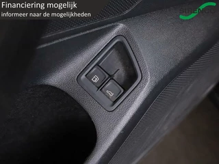 Volkswagen Passat Volkswagen Passat Variant 1.4 TSI GTE Highline virtual cockpit vol leder 360 camera dynaudio trekhaak panodak stoelverwarming adaptive cruise control - afbeelding nr 32