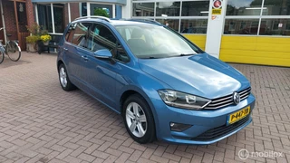 Volkswagen Golf Sportsvan - 420623494-0
