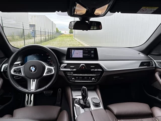 BMW 5 Serie BMW 5 Serie Touring 540i XDRIVE HIGH EXECUTIVE M-SPORT - afbeelding nr 14