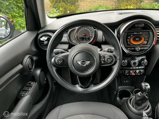 MINI Cooper Mini Mini 1.5 Cooper Business Navi*Cruise*Bluetooth*Sensor Achter - afbeelding nr 15