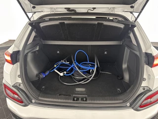 Hyundai Kona (INCL-BTW) *HEAT-PUMP | FULL-LEATHER | HEAD-UP | FULL-LED | NAVI-FULLMAP | DAB | ADAPTIVE-CRUISE | KRELL-AUDIO | KEYLESS | CAMERA | BLIND-SPOT | LANE-ASSIST | DIGI-COCKPIT | TOWBAR | 18