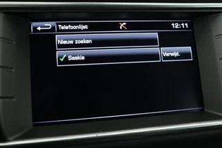 Land Rover Range Rover Evoque Land Rover Range Rover Evoque 2.2 eD4 Pure | Panoramadak | Meridian | Leder | Stoelverwarming | Navigatie | Xenon | PDC | Climate control | Cruise control - afbeelding nr 18