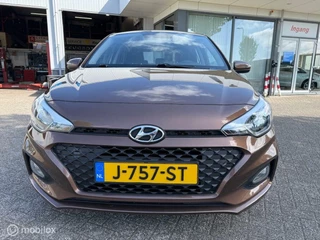 Hyundai i20 Hyundai i 20 75 PK COOL 12 MND BOVAG RIJKLAAR PRIJS - afbeelding nr 2