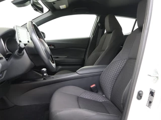 Toyota C-HR Toyota C-HR 1.8 Hybrid Active: Stijlvol, Slim én Superzuining! - afbeelding nr 3