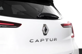 Renault Captur Renault Captur 1.3 TCe 155 PK Edition One - Automaat | Dig. Cockpit | Cruise | PDC | 360 Camera | NAV + App. Connect | ECC | DAB | LM 18
