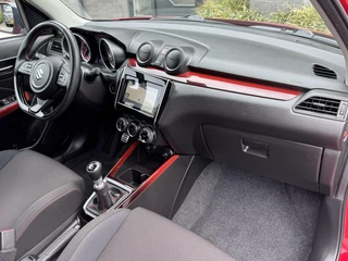 Suzuki Swift Suzuki Swift 1.4 Sport 1e Eigenaar Carplay Camera PDC LED - afbeelding nr 18