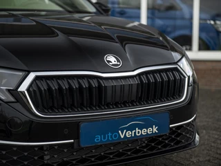 Škoda Octavia Škoda Octavia Combi 1.5 TSI MHEV Business Edition Plus | Matrix LED | Lounge Interieur | Chrome pakket | Stoel-, Stuur- & voorruitverwarming | Navi 13inch | Wireless App-connect | El. achterklep m.sensor | ACC | Winterpakket - afbeelding nr 27