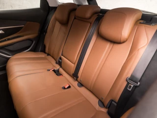 Peugeot 3008 (APPLE CARPLAY, GROOT NAVI, MEMORY SEATS, STOELVERWARMING, LEDEREN SPORTSTOELEN, KEYLESS, 360 CAMERA, LANE ASSIST, GETINT GLAS, NIEUWSTAAT) - afbeelding nr 16