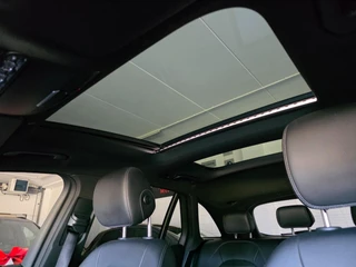 Mercedes-Benz GLC Mercedes-Benz GLC-klasse 300e 4MATIC Premium Plus / LUCHTVERING / PANORAMADAK / ALARMKLASSE 5 / TREKHAAK ELEKTRISCH / AMG-LINE ! - afbeelding nr 45