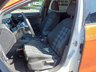 Volkswagen Golf 1.4 TSI PHEV GTE Executive | Navi | Clima | Adap.Cruise | Led Koplampen | Bluetooth Carkit+Streaming | Pdc V+A+Camera | Licht+Regensensor | Sfeerverlichting | Privacy Glass | 19''lm |Trekhaak - afbeelding nr 7