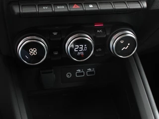 Mitsubishi Colt Mitsubishi Colt 1.6 HEV Automaat Intense Navigatie d.m.v. Apple Carplay/Android Auto Camera Climate Control Cruise Control Lichtmetalen velgen Extra Getint Glas Digitale Cockpit - afbeelding nr 21