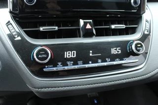 Toyota Corolla Touring Sports Toyota Corolla Touring Sports 2.0 Hybrid 184pk GR-Sport NL-Auto NAP 10 Jaar Garantie Clima Cruise  Carplay Camera Keyless 17