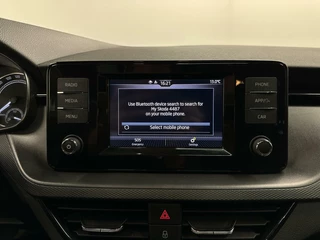 Škoda Scala Skoda Scala 1.0 TSI Online Edition PANO CARPLAY CAMERA LM - afbeelding nr 30