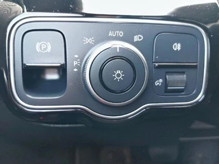 Mercedes-Benz CLA Mercedes-Benz CLA-Klasse Shooting Brake Automaat, 180 Luxury Line Virtueel, Navigatie,panoramadak,airco,cruise,parkeersensoren,stoelverwarming, - afbeelding nr 27