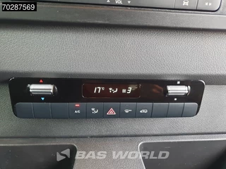 Mercedes-Benz Sprinter Mercedes Sprinter 317 CDI Automaat L3H2 3500KG Trekhaak 170PK Airco Camera Parkeersensoren MBUX CarPlay Euro6 L3 15m3 Airco Trekhaak - afbeelding nr 15
