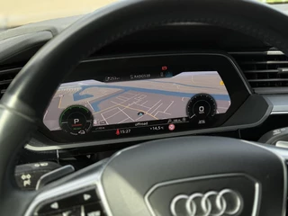 Audi e-tron Audi e-tron e-tron 50 Quattro Aut. Ed. Plus | Panorama | Adapt. Luchtvering | Leder | - afbeelding nr 24