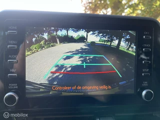 Toyota C-HR Toyota C-HR 1.8 Hybrid Bi-Tone carplay pdc all in rijklaar - afbeelding nr 21