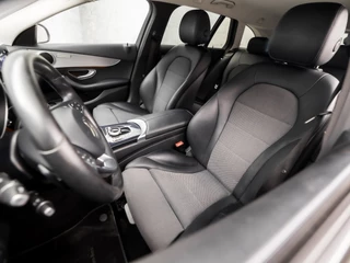 Mercedes-Benz C-Klasse 279Pk Automaat (NAVIGATIE, LUCHTVERING, CAMERA, LEDER, GETINT GLAS, SPORTSTOELEN, STOELVERWARMING, SFEERVERLICHTING, NIEUWE APK, NIEUWSTAAT) - afbeelding nr 14
