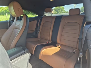 Mercedes-Benz C-Klasse Mercedes-Benz C-Klasse Coupé 180 Premium *AMG pakket* Mat grijs | NL auto! - afbeelding nr 9