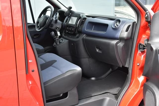 Opel Vivaro Opel Vivaro 1.6 CDTI L2H1 DC 6 Persoons Airco Navi Trekhaak - afbeelding nr 10