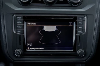 Volkswagen Caddy ACC PDC CarPlay 17