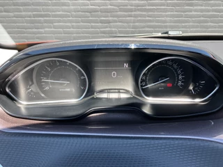 Peugeot 2008 Peugeot 2008 1.2 PureTech Active AUT. | bi-tone | navigatie | panoramadak | airco | bluetooth | NL auto - afbeelding nr 32