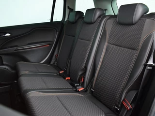 Opel Zafira Opel Zafira Tourer 1.4 Cosmo | 7-Zits • Trekhaak • Camera • Climate • Cruise - afbeelding nr 9