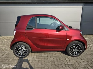 Smart Fortwo Smart fortwo cabrio EQ Comfort PLUS 18 kWh - afbeelding nr 2