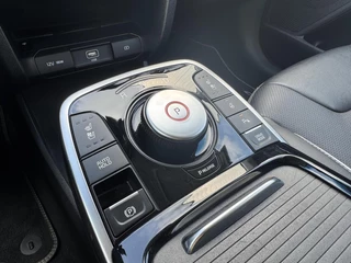 Kia e-Niro Kia e-Niro ExecutiveLine 64 kWh|Navi|NL-Auto - afbeelding nr 9