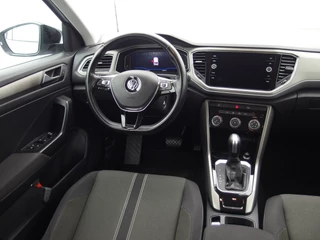 Volkswagen T-Roc AUTOMAAT / VIRTUAL / DAB+ / CARPLAY / NAVI / AIRCO / PDC / ACC / NL-AUTO - afbeelding nr 20