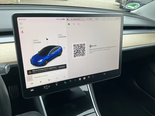 Tesla Model 3 - afbeelding nr 27