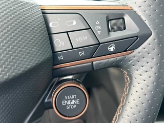 CUPRA Leon CUPRA Leon 1.4 TSI DSG VZ E-HYBRID CAMERA/BREMBO/NAVI/ACC/CARPLAY/STOELVERW - afbeelding nr 17