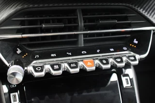 Peugeot e-2008 Peugeot e-2008 EV Allure 50 kWh - Digital Cockpit, Carpla, SOH 88% - afbeelding nr 30