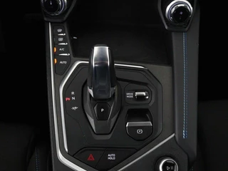 Lynk & Co 01 Lynk & Co 01 1.5 Plug In | Panoramadak | Infinity by Harman |  360 camera | Adaptive cruise | Stoelverwarming | Carplay | Memory | Full LED - afbeelding nr 9