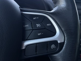 Jeep Renegade | Automaat | Panoramadak | Navigatie - afbeelding nr 21