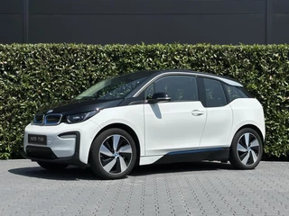 BMW i3 BMW i3 120Ah 42 kWh, PANO, NAVI, CRUISE, LED, ECC-AIRCO, CAMERA, STOELVERWARMING, LICHTMETAAL 18