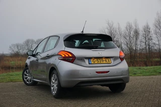 Peugeot 208 Peugeot 208 1.2 PureTech Blue Lease Active - Gris Aluminium - Carplay/Cruise/Nav - afbeelding nr 8