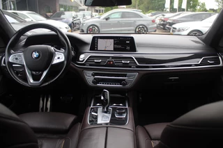 BMW 7 Serie BMW 7 Serie 745e High Exe. M Sport / Schuifdak / 360Camera / Head-up / Softclose / 20'' / Volleder / Nachtzicht / Laser LED / Stoelmassage 4x / Stoelventilatie 4x / Dodehoek / DAB / Navigatie / ACC - afbeelding nr 2
